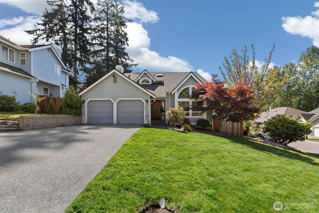 Photo of 12871 SE 262nd Place, Kent, WA 98030 (MLS # 2369709)