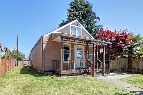 A home in Everett