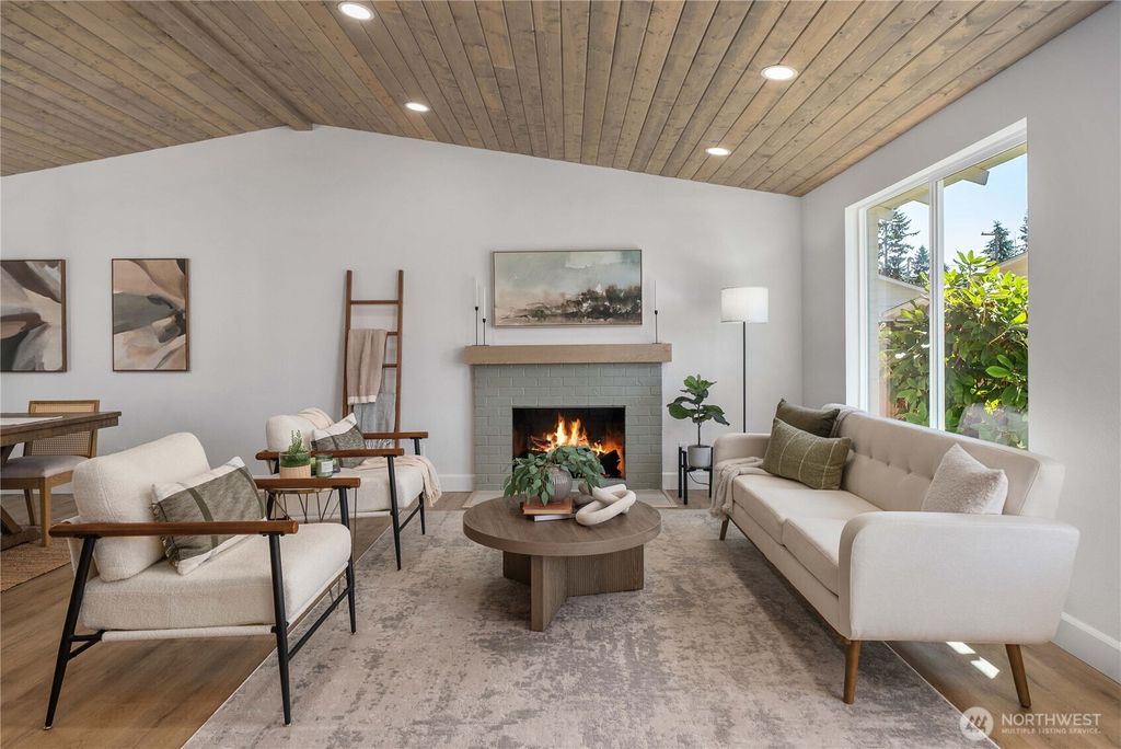 Photo of 29628 10th Place S, Federal Way, WA 98003 (MLS # 2424154)