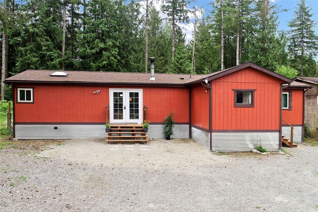 Photo of 26501 312th Avenue SE, Ravensdale, WA 98051 (MLS # 1961210)