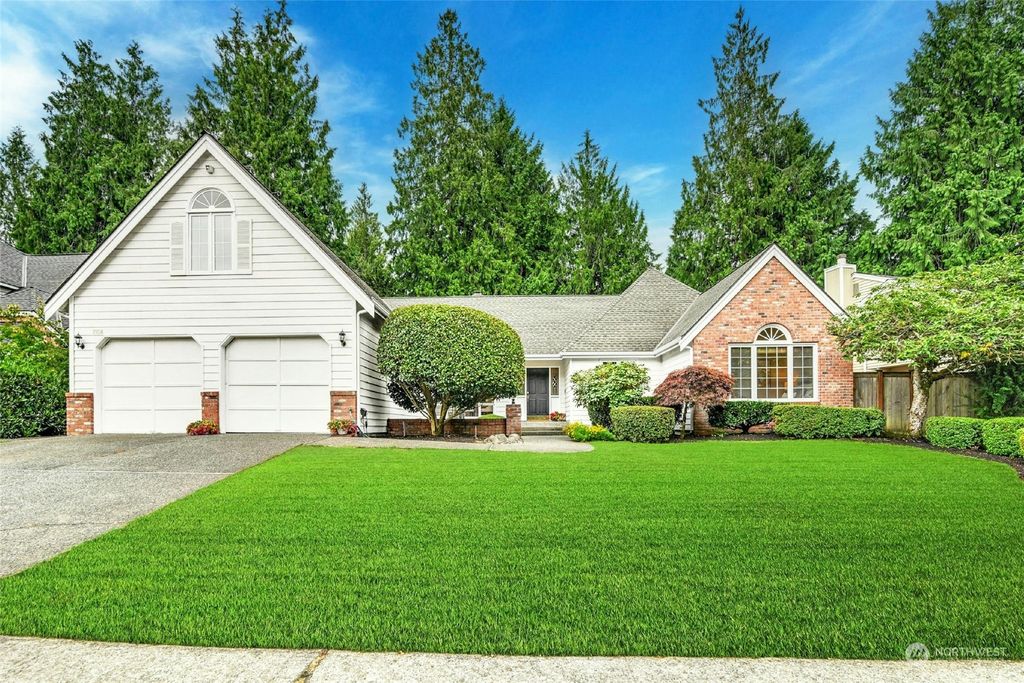 Photo of 2108 232nd Place NE, Sammamish, WA 98074 (MLS # 2272121)