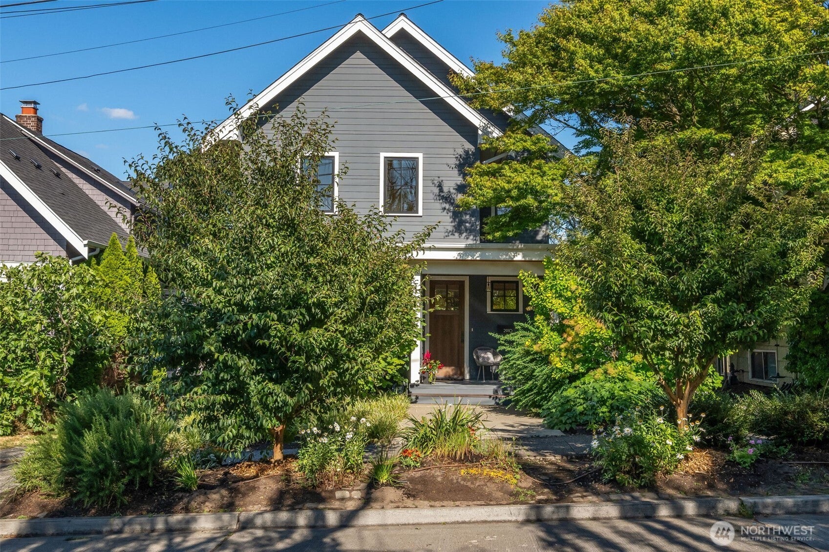 2910 9th Avenue W