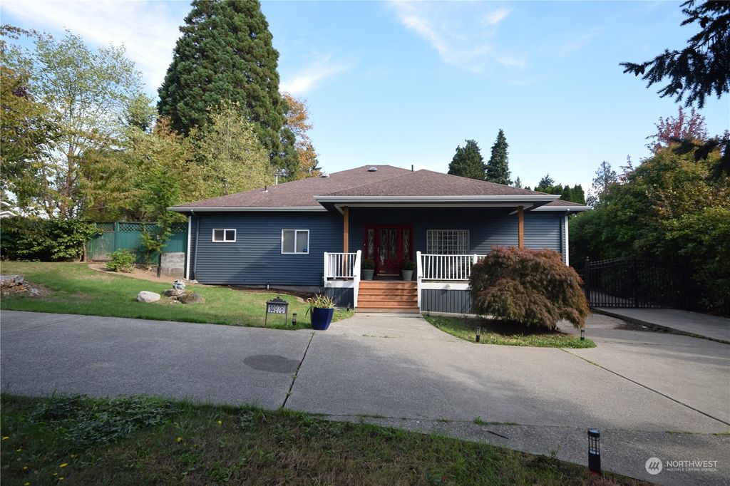 Photo of 14976 18th Avenue SW, Burien, WA 98166 (MLS # 2170175)