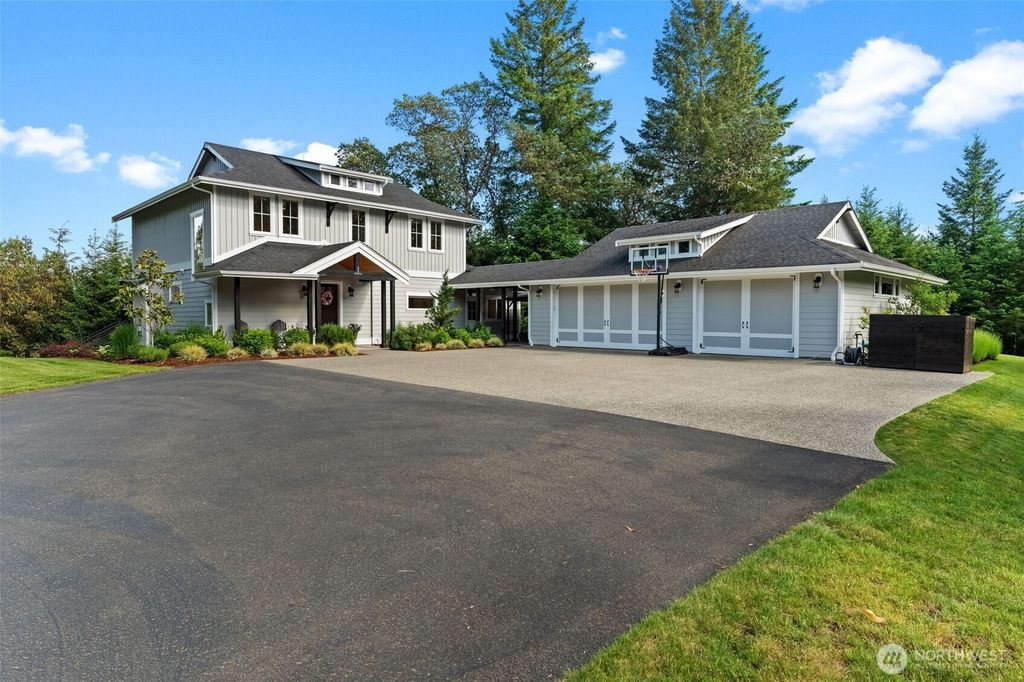 Photo of 5314 69th Street NW, Gig Harbor, WA 98335 (MLS # 2530210)