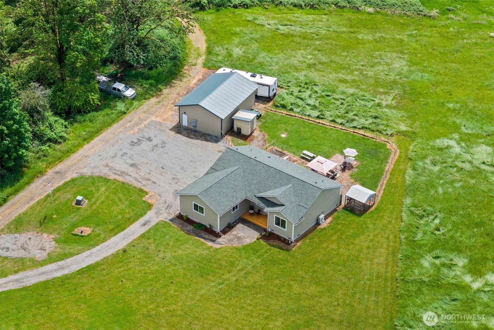 186 Apple Tree Lane