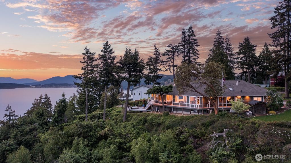Photo of 4034 Edith Point Road, Anacortes, WA 98221 (MLS # 2528541)