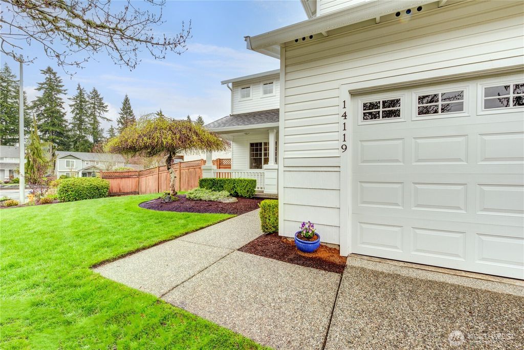 Photo of 14119 50th Avenue SE, Everett, WA 98208 (MLS # 2352899)