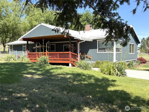 Photo of 301 Main Street, Riverside, WA 98849 (MLS # 2390719)