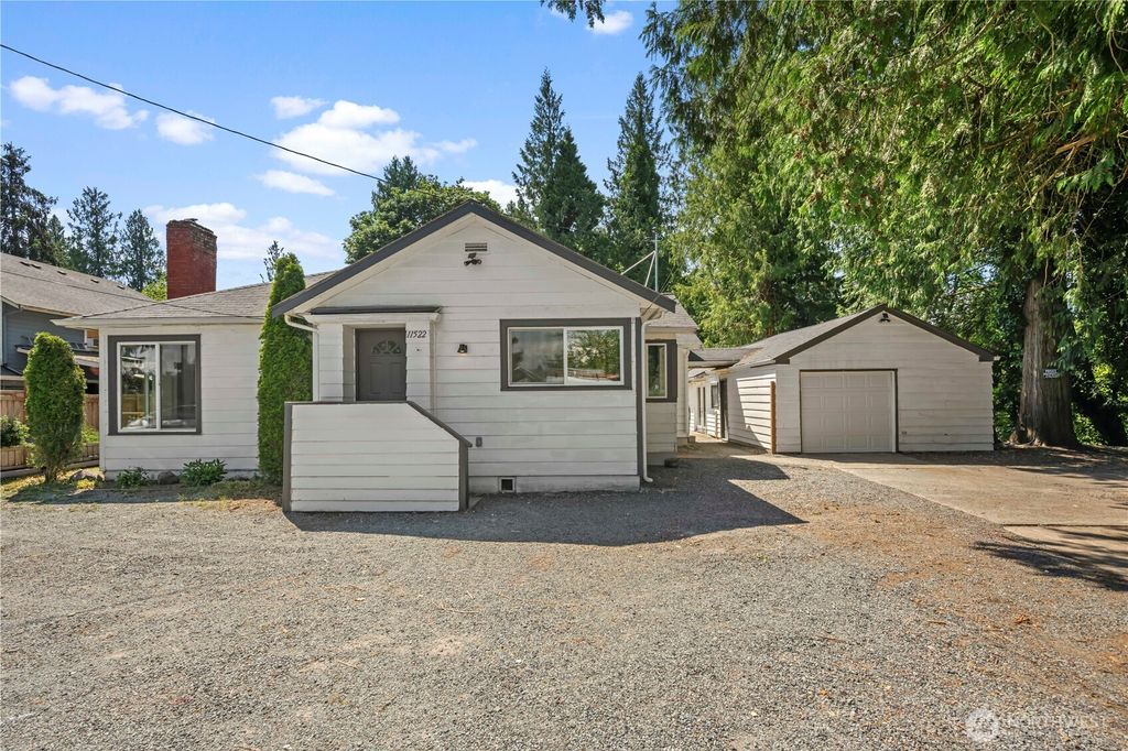 Photo of 11522 51st Avenue NE, Marysville, WA 98272 (MLS # 2545916)