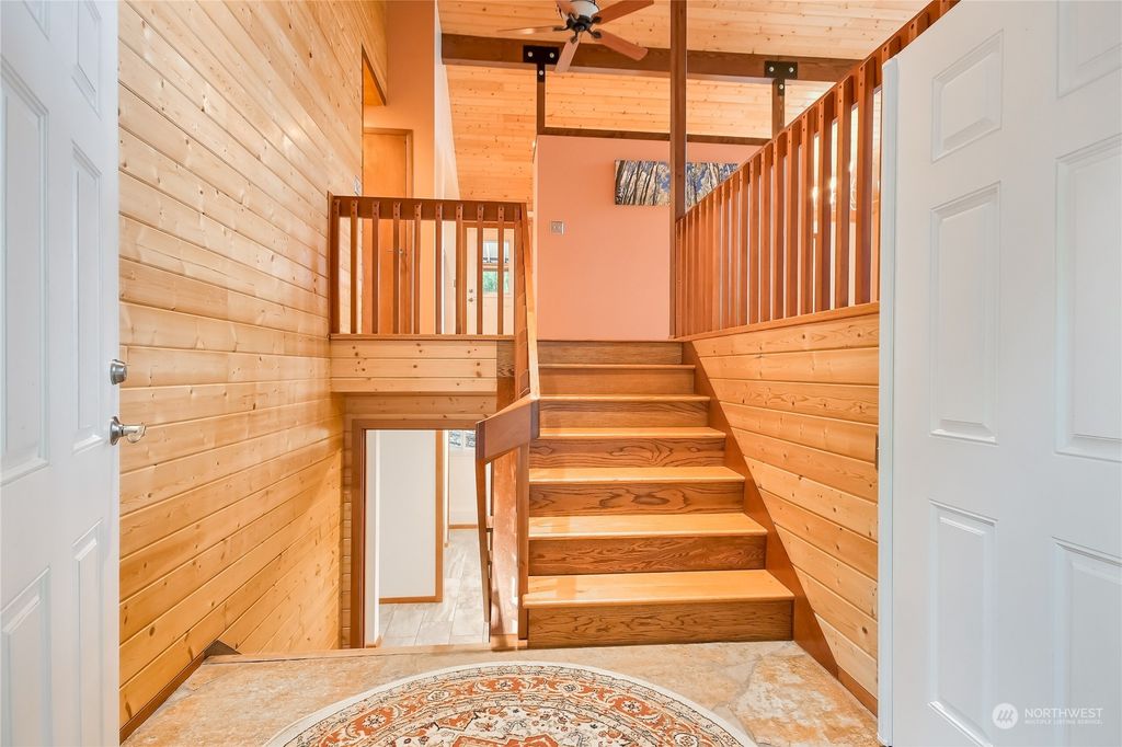 Photo of 27454 SE 403rd Street, Enumclaw, WA 98022 (MLS # 2156429)