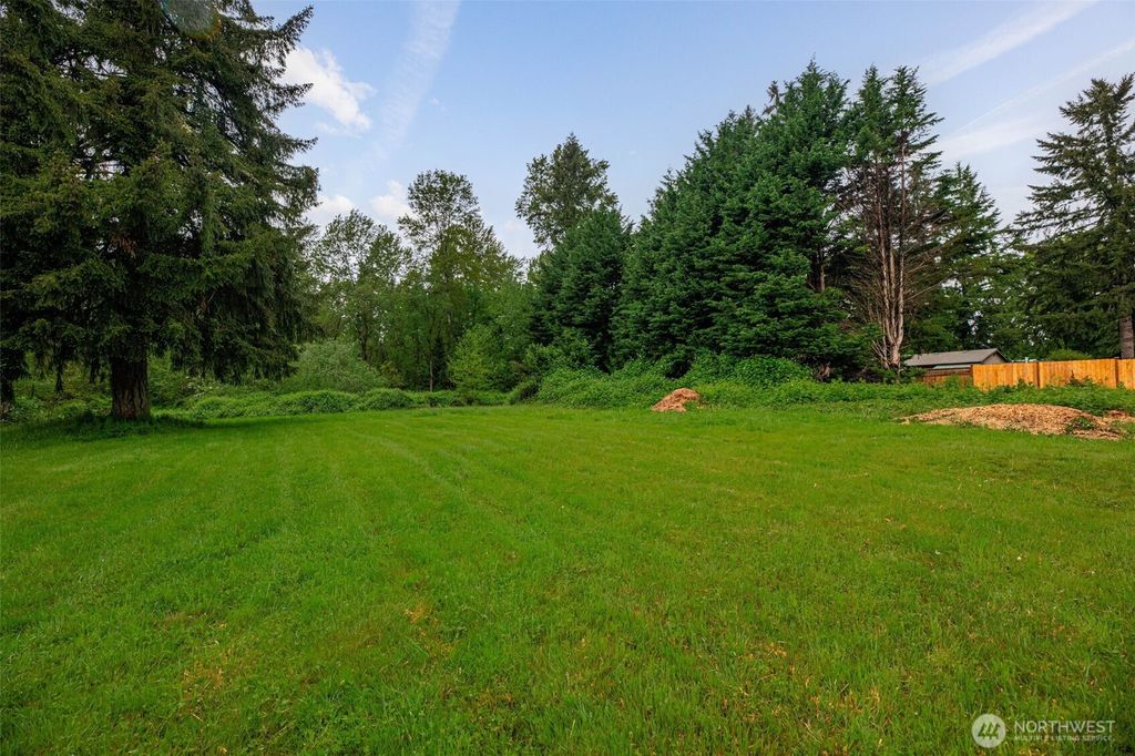 Photo of 126 xx TBD 176th Avenue NE, Woodinville, WA 98072 (MLS # 2523010)