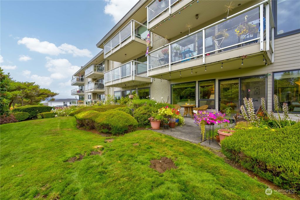 Photo of 1414 9th Avenue N #104, Edmonds, WA 98020 (MLS # 2143853)