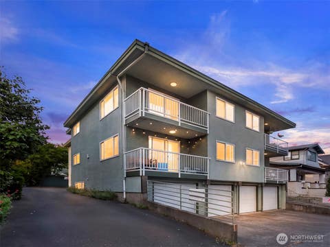Photo of 506 N 45th Street #302, Seattle, WA 98103 (MLS # 2566046)