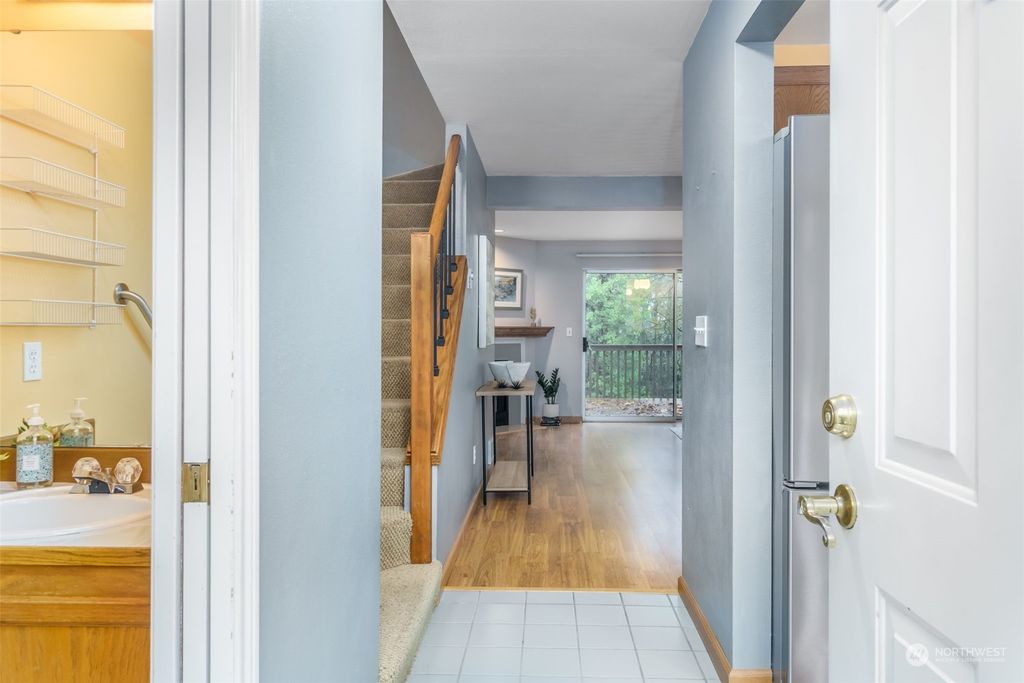 Photo of 6531 S 153rd Street #F, Tukwila, WA 98188 (MLS # 2019895)