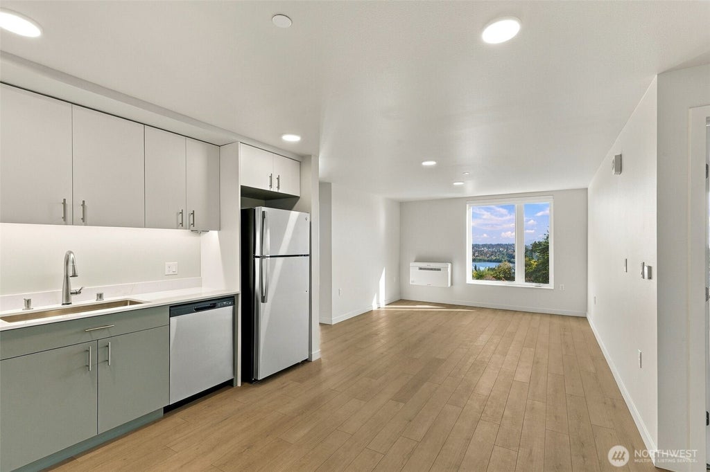 Photo of 6109 Phinney Avenue N #407, Seattle, WA 98103 (MLS # 2592907)