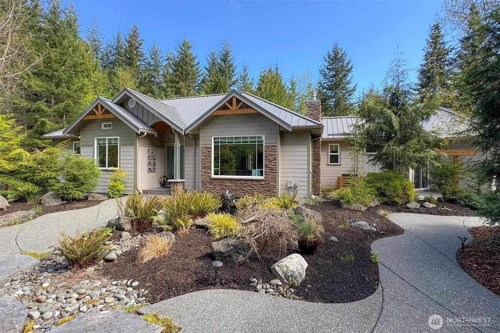 Photo of 123 Headwaters Lane, Port Angeles, WA 98362 (MLS # 2510504)