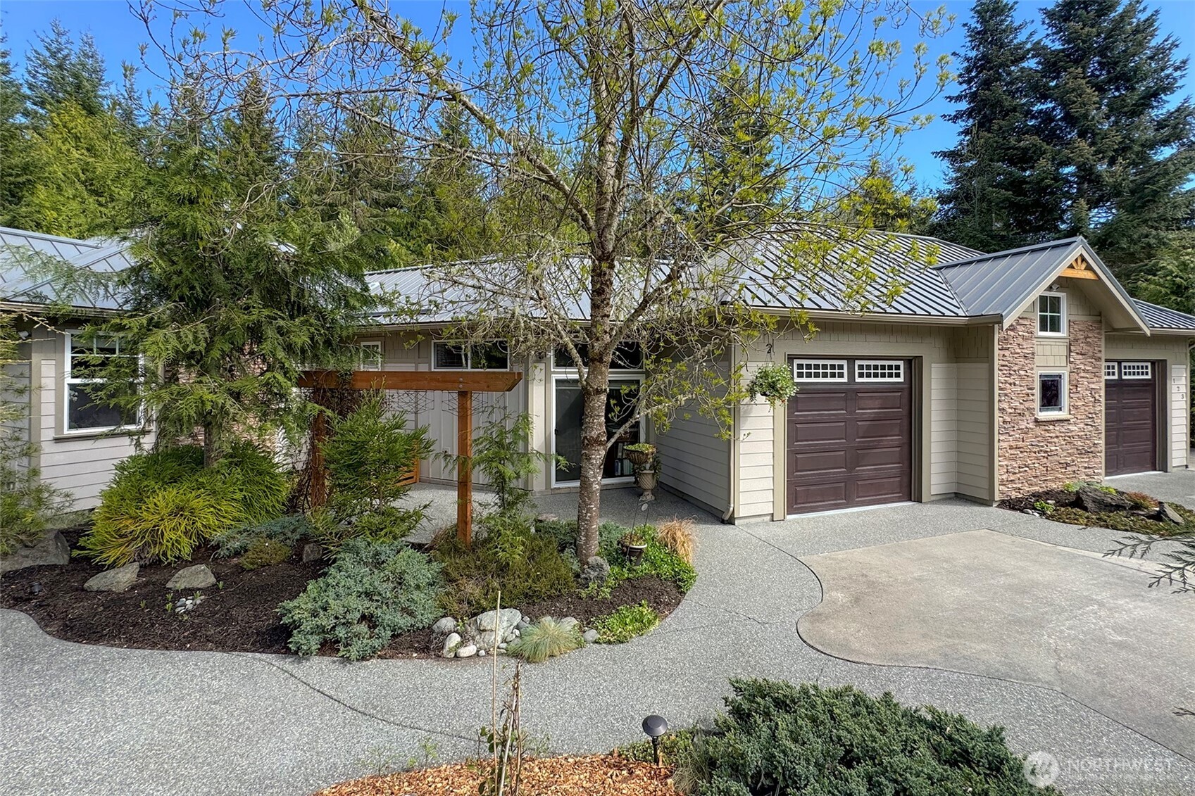 123 Headwaters Lane