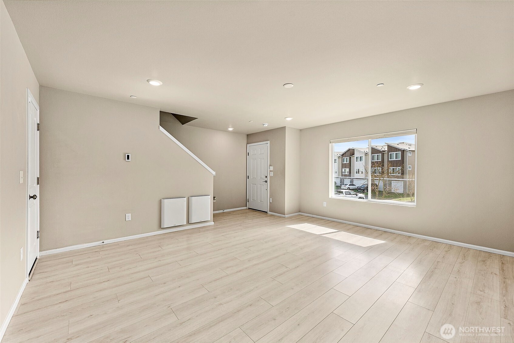 17525 110th Avenue E F