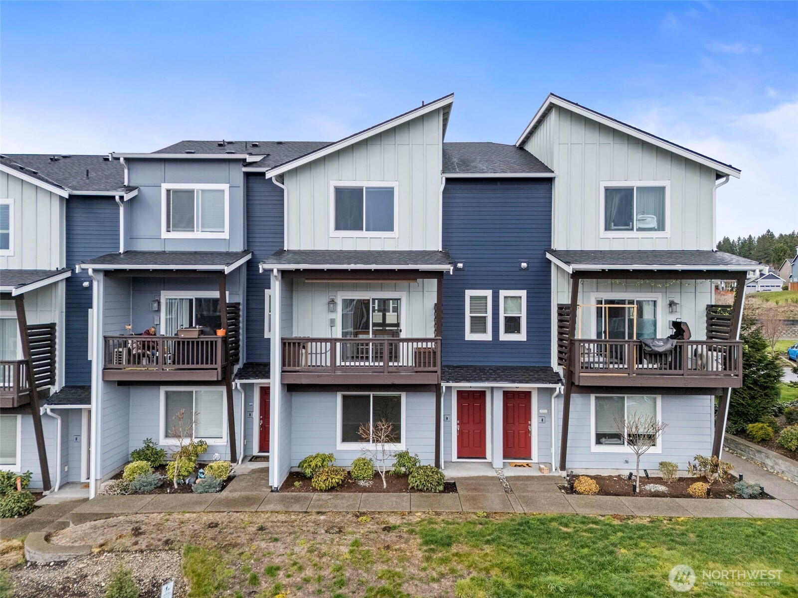 17525 110th Avenue E F