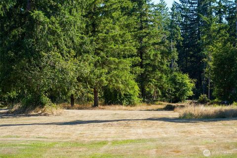 Photo of 7123 115th Avenue SW, Olympia, WA 98512 (MLS # 2499274)