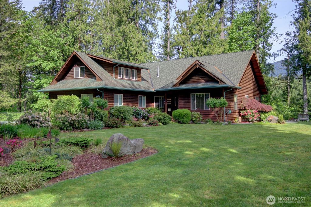 Photo of 42809 Rivers Edge Court, Concrete, WA 98237 (MLS # 2459937)