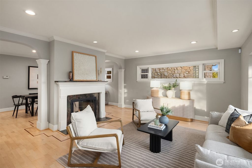 Photo of 2532 Crestmont Place W, Seattle, WA 98199 (MLS # 2387341)
