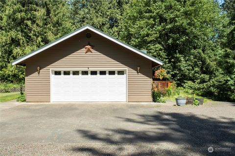 A home in Duvall