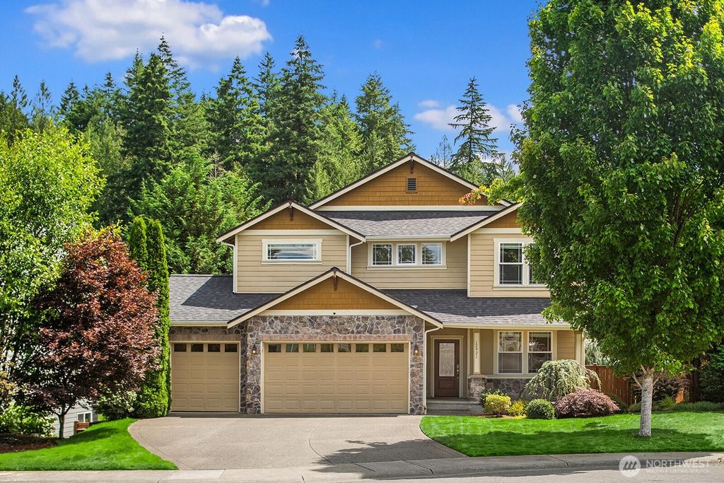 Photo of 12921 195th Avenue Ct E, Bonney Lake, WA 98391 (MLS # 2551914)
