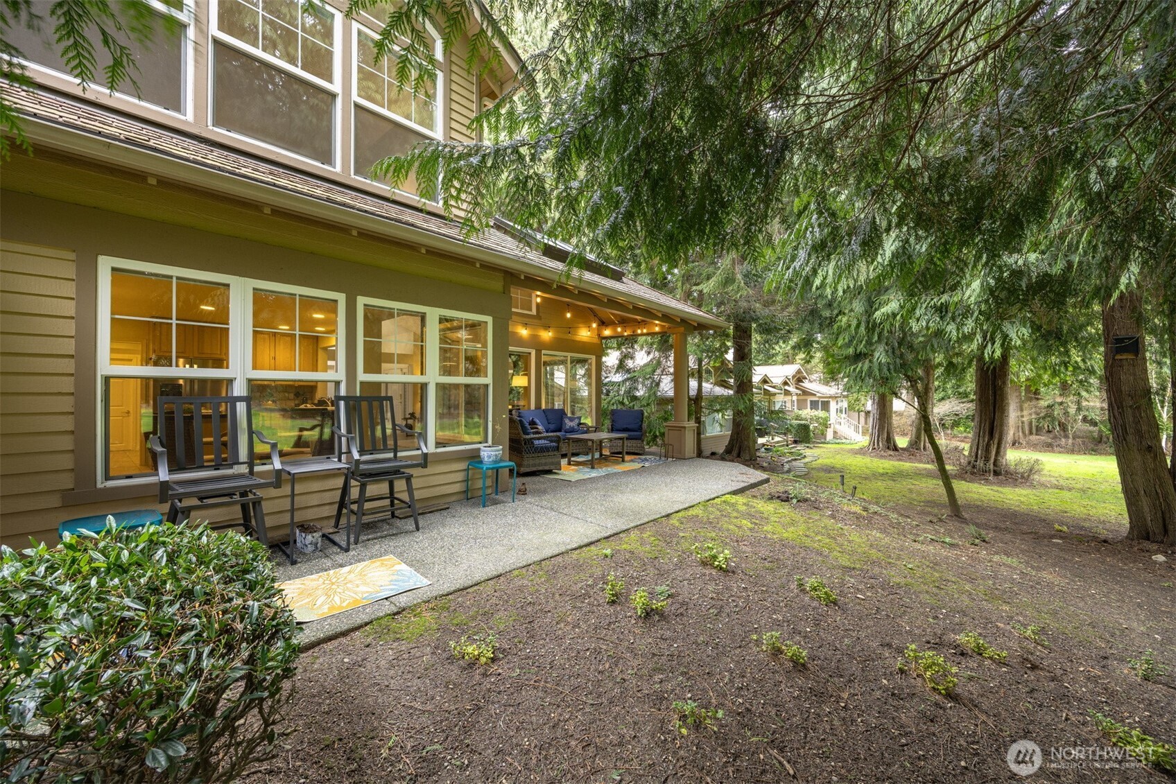 9042 Gleneagle Drive