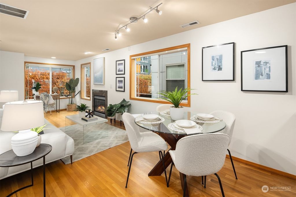 Photo of 4530 40th Avenue SW #B, Seattle, WA 98116 (MLS # 2159685)