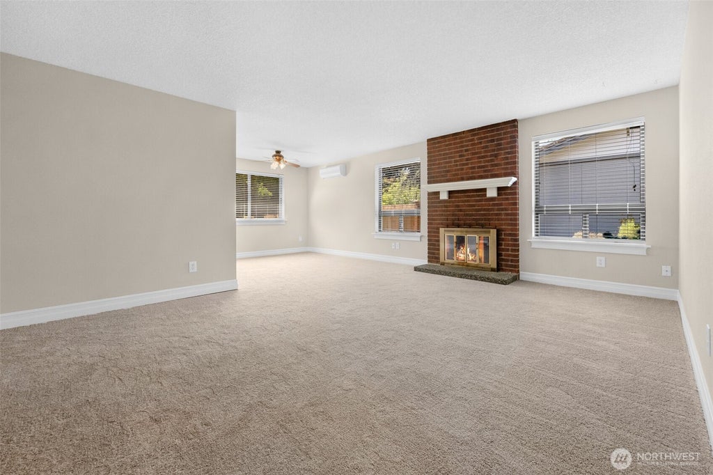 Photo of 5628 95th Street NE, Marysville, WA 98270 (MLS # 2573111)