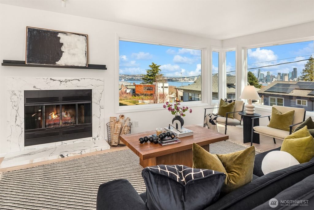 Photo of 1512 California Avenue SW #301, Seattle, WA 98116 (MLS # 2341410)