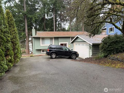 Photo of 8115 172nd Avenue NE, Redmond, WA 98052 (MLS # 2473409)