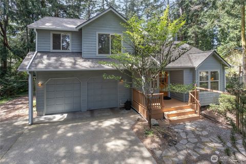 Photo of 4931 Magnolia Street, Port Townsend, WA 98368 (MLS # 2510786)