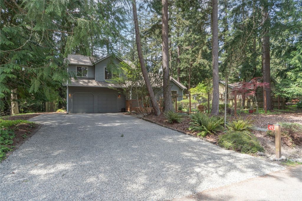 Photo of 4931 Magnolia Street, Port Townsend, WA 98368 (MLS # 2510786)