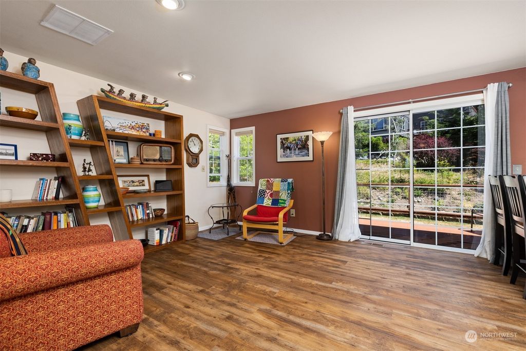 listing image 9362052436367967521