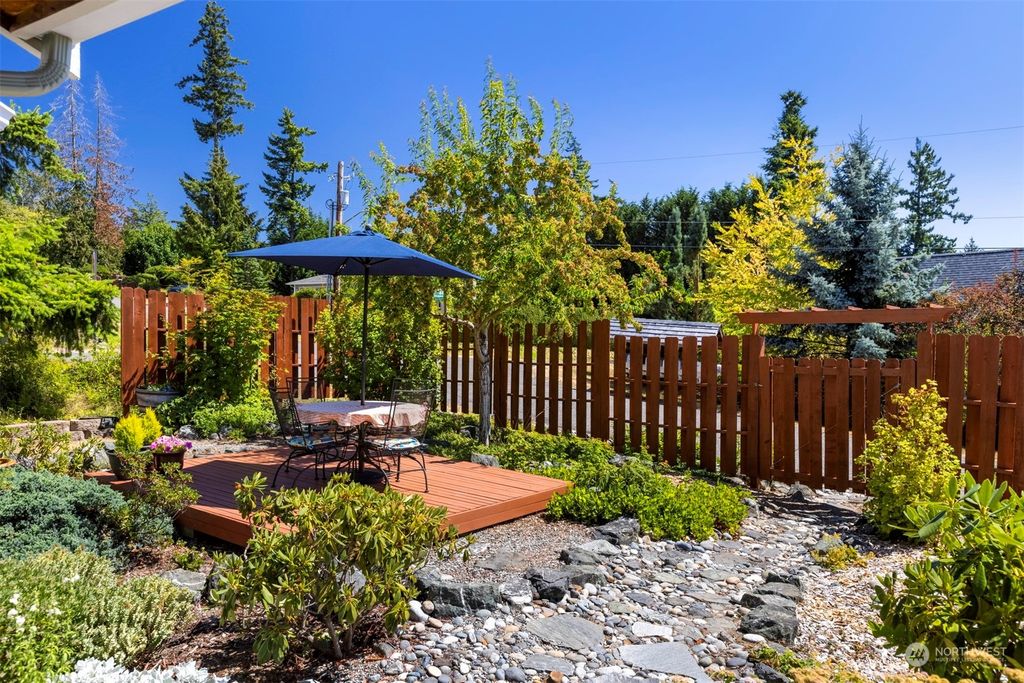 listing image 9360991819715759391