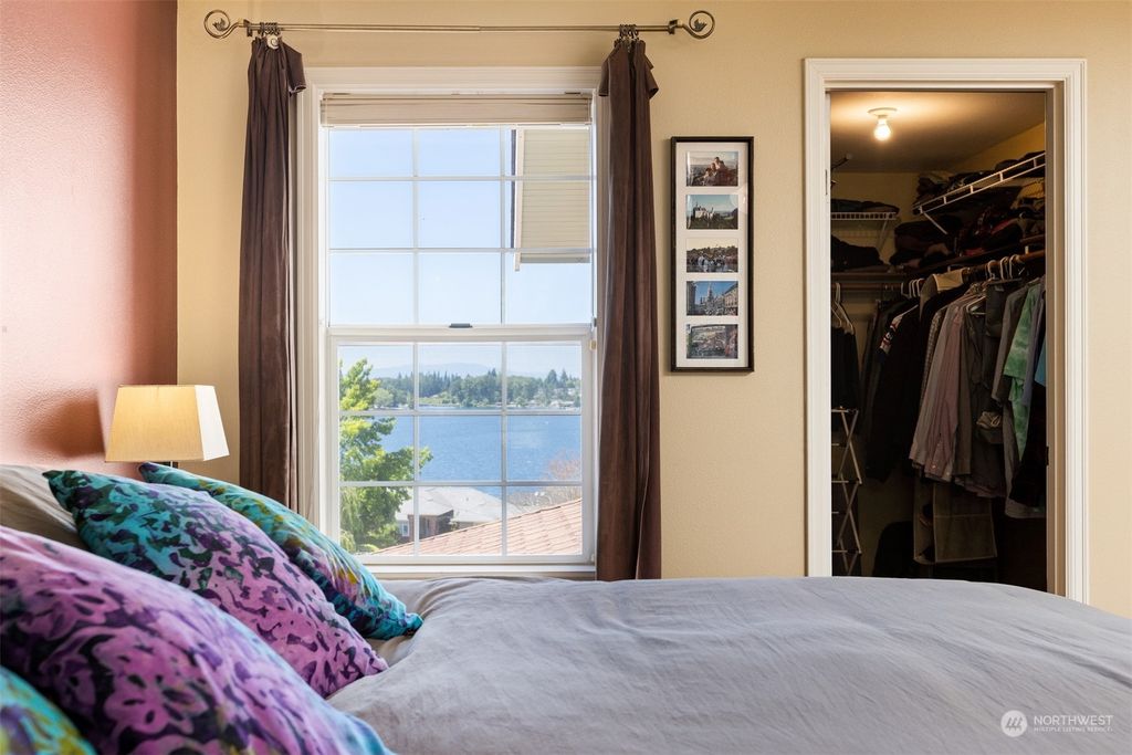 listing image 9368378184877891401