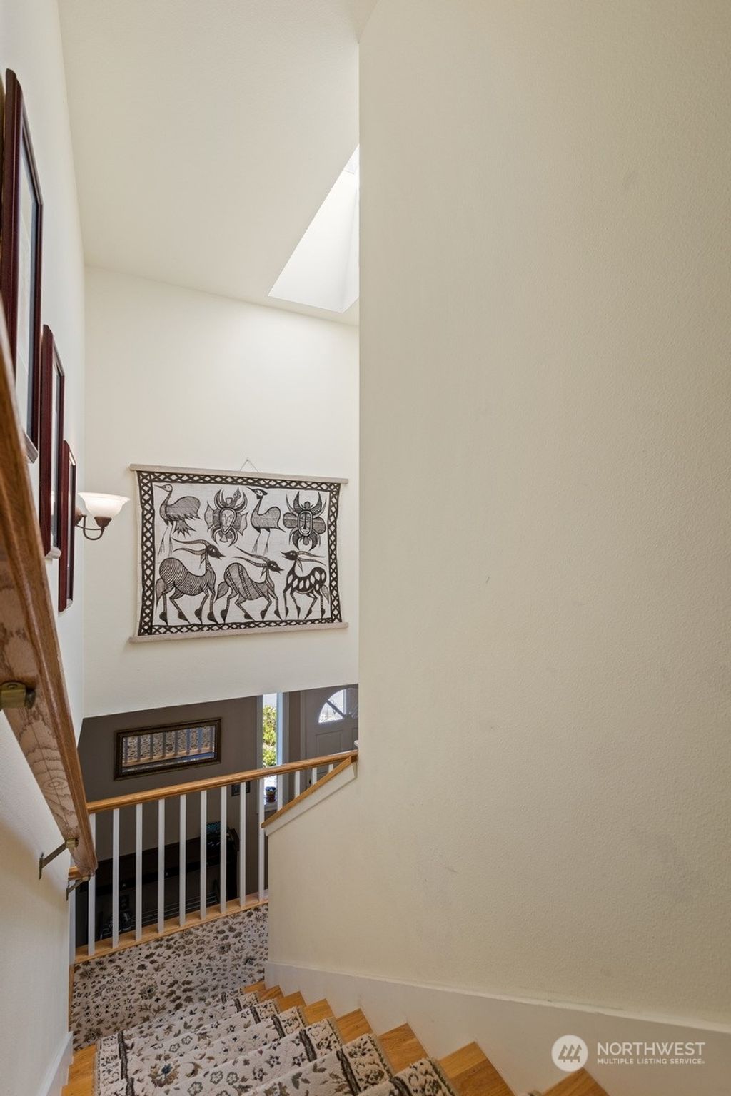 listing image 9367691371734331589
