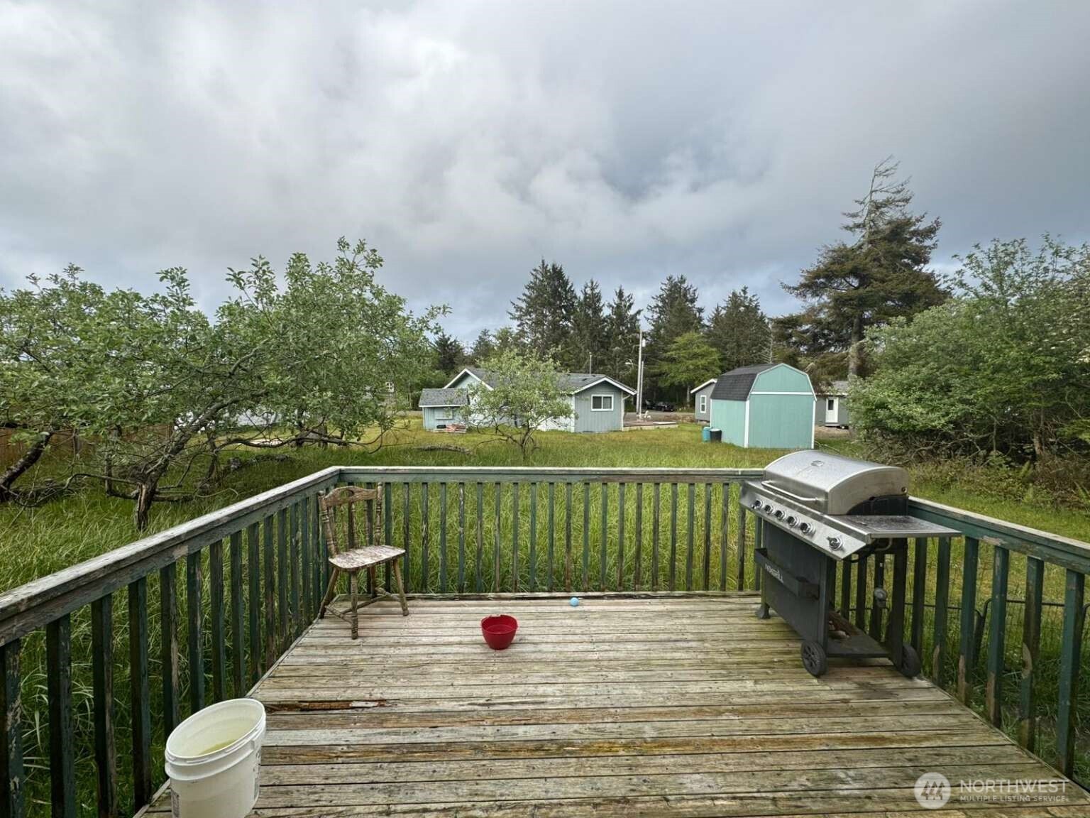368 Snahapish Avenue SE