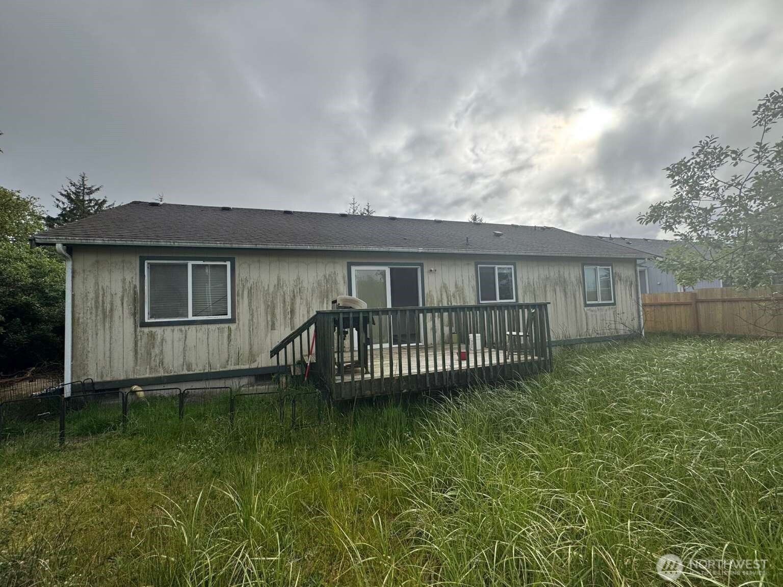 368 Snahapish Avenue SE