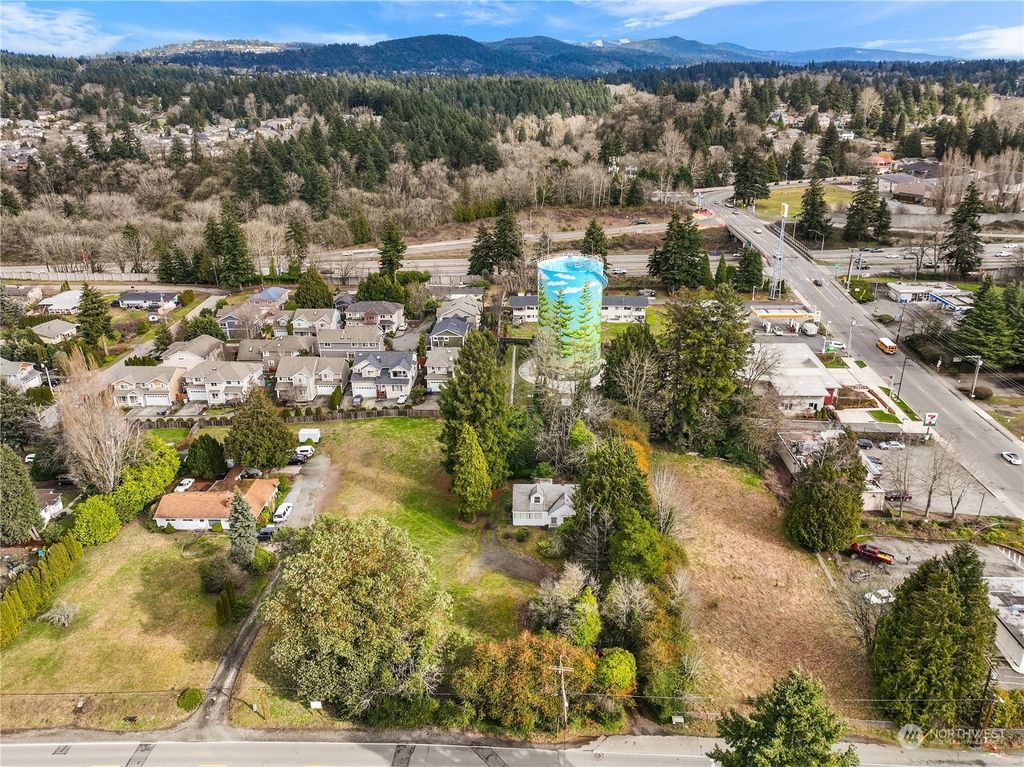 Photo of 3102 Park Avenue N, Renton, WA 98056 (MLS # 2042994)