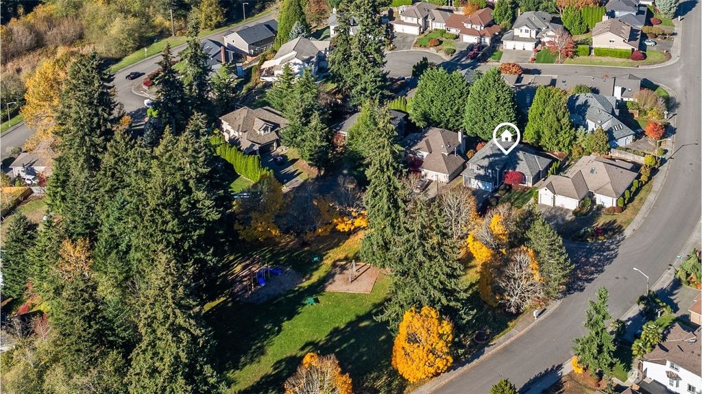 Photo of 1945 S 372nd Court, Federal Way, WA 98003 (MLS # 2306323)