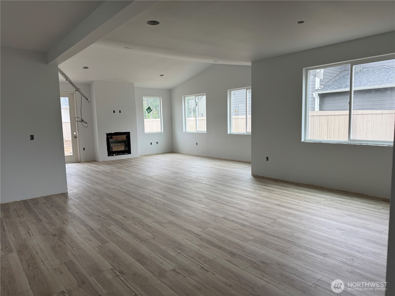 224 N 54th Place