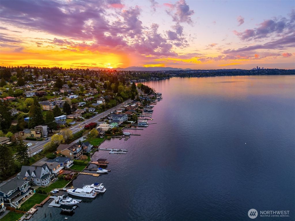 Photo of 10624 Rainier Avenue Ave S, Seattle, WA 98178 (MLS # 2510821)