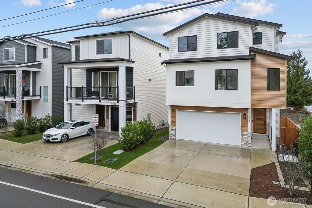 Photo of 14804 40th Avenue W #1, Lynnwood, WA 98087 (MLS # 2460940)