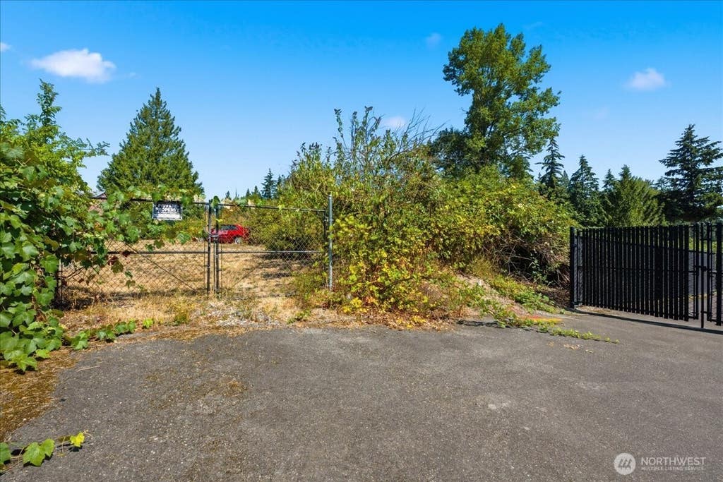 Photo of 0 50th Avenue S, Auburn, WA 98002 (MLS # 2564261)