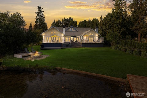 Photo of 25860 136th Avenue SE, Kent, WA 98042 (MLS # 2548728)