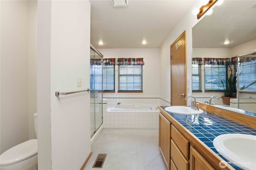 Photo of 1010 NW calypso Circle, Silverdale, WA 98383 (MLS # 2501540)