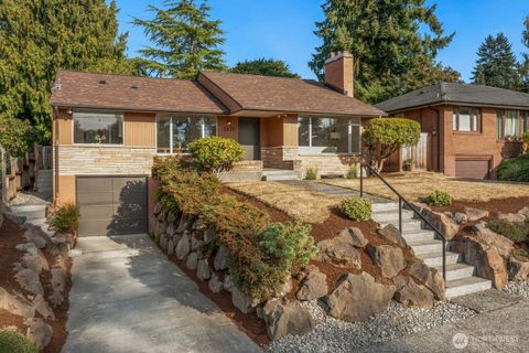 Photo of 3430 40th Avenue W, Seattle, WA 98199 (MLS # 2435184)